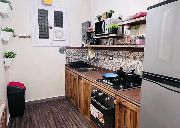 Ma Maison Gleem, Alexandria