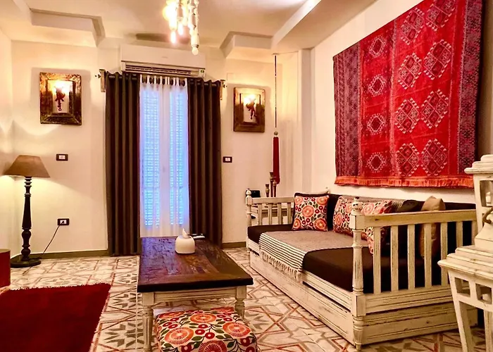 Ma Maison Gleem, Alexandria